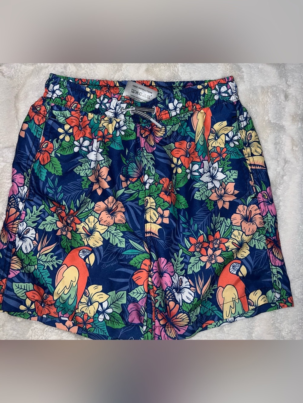 Boardies Kids Jungle Swim Shorts size small 7/8 parrot floral Hawaiian NWOT